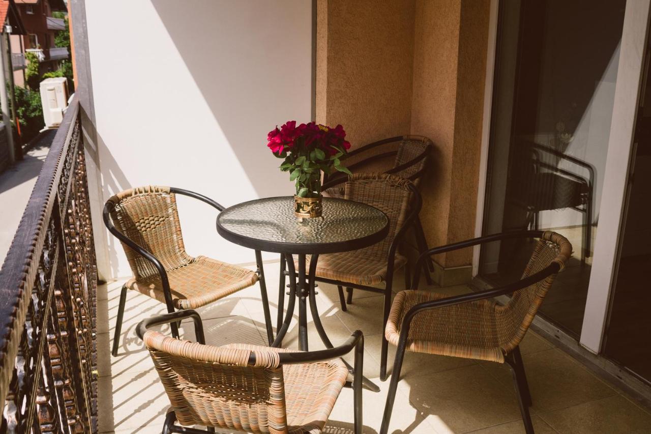 Golden House Vila Saraievo Exterior foto